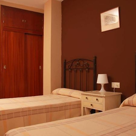 Hostal Tilos マラガ エクステリア 写真